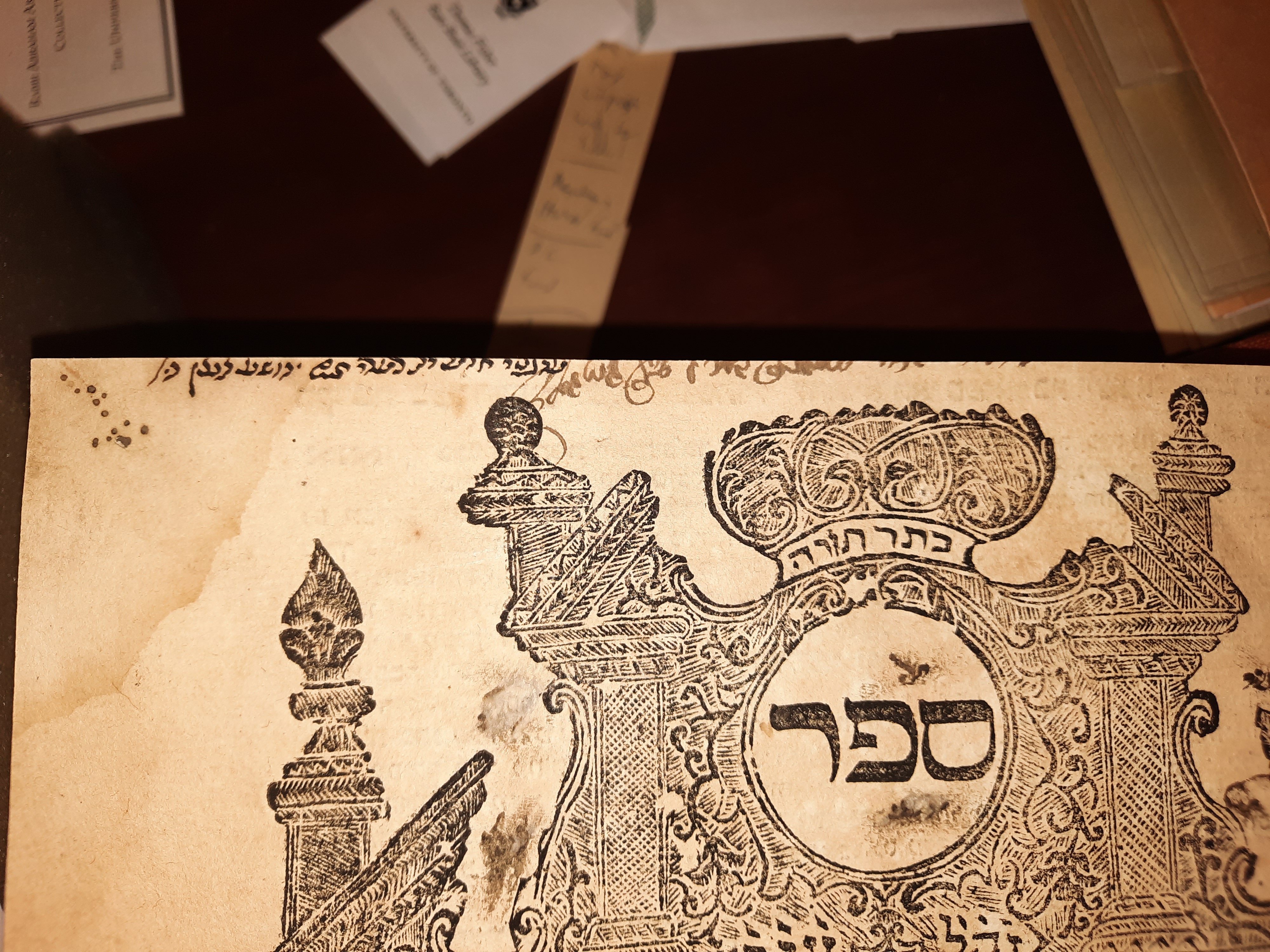 Imprint photo